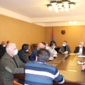 Արարատի մարզպետը հանդիպել է մարզի մթերող ձեռնարկությունների ներկայացուցիչների և խոշոր ֆերմերների հետ: